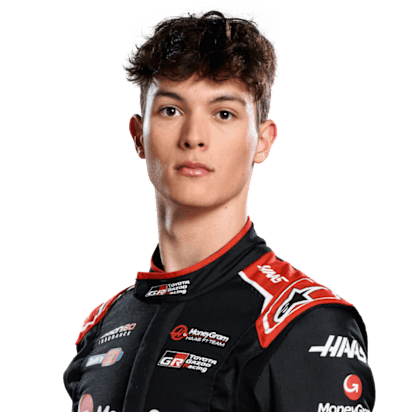 Headshot of Oliver Bearman