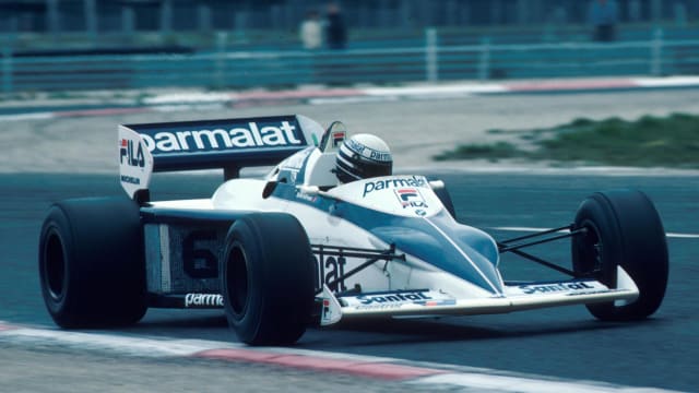 Brabham BT52 Owners' Workshop Manual 1983 (all models): An insight into the  design, engineering, maintenance and operation of Babham's  BMW-turbo-powered F1 car: van de Burgt, Andrew: 9780857338204: Books 