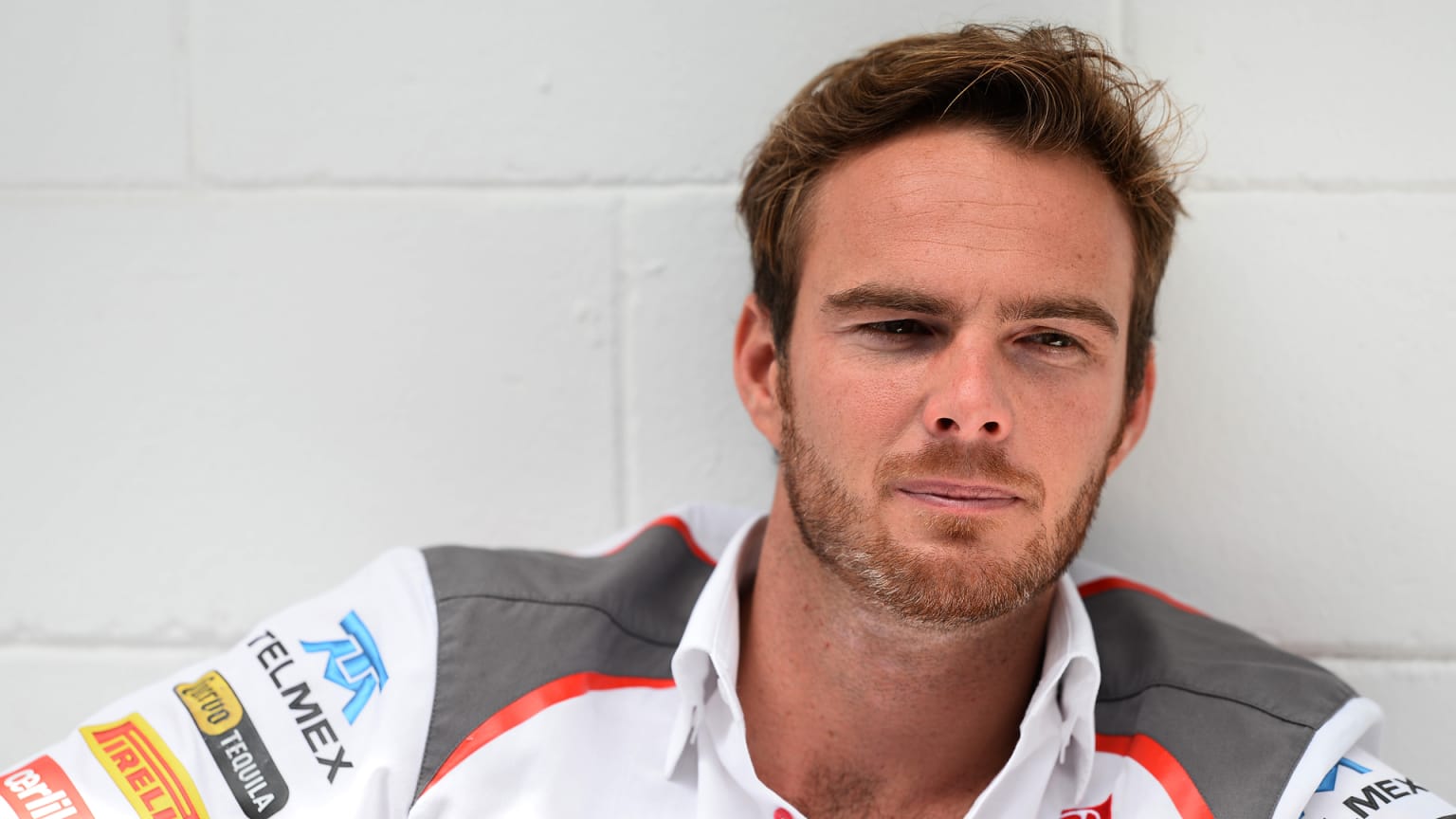 Sauber line-up uncertain after Van der Garde ruling - updated