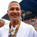 Ruud Gullit enjoyed his return to the grid after presenting the pole position award to Lando Norris in 2024