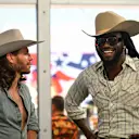 Country powerhouses Warren Zeiders and Shaboozey brought their Western charm to the paddock