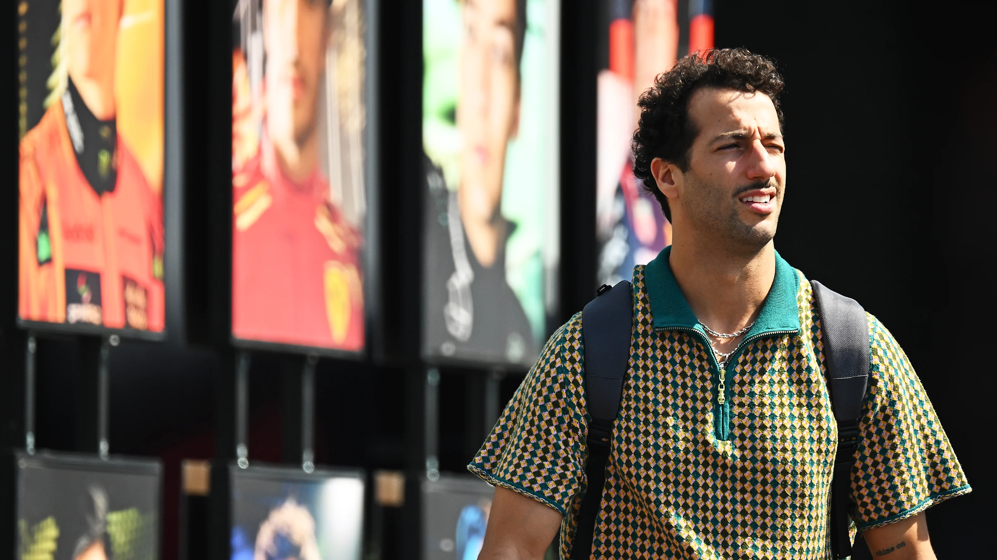 JEDDAH, SAUDI ARABIA - MARCH 06: Daniel Ricciardo of Australia and Visa Cash App RB walks in the