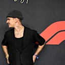 Romeo Beckham mastered colour-blocking