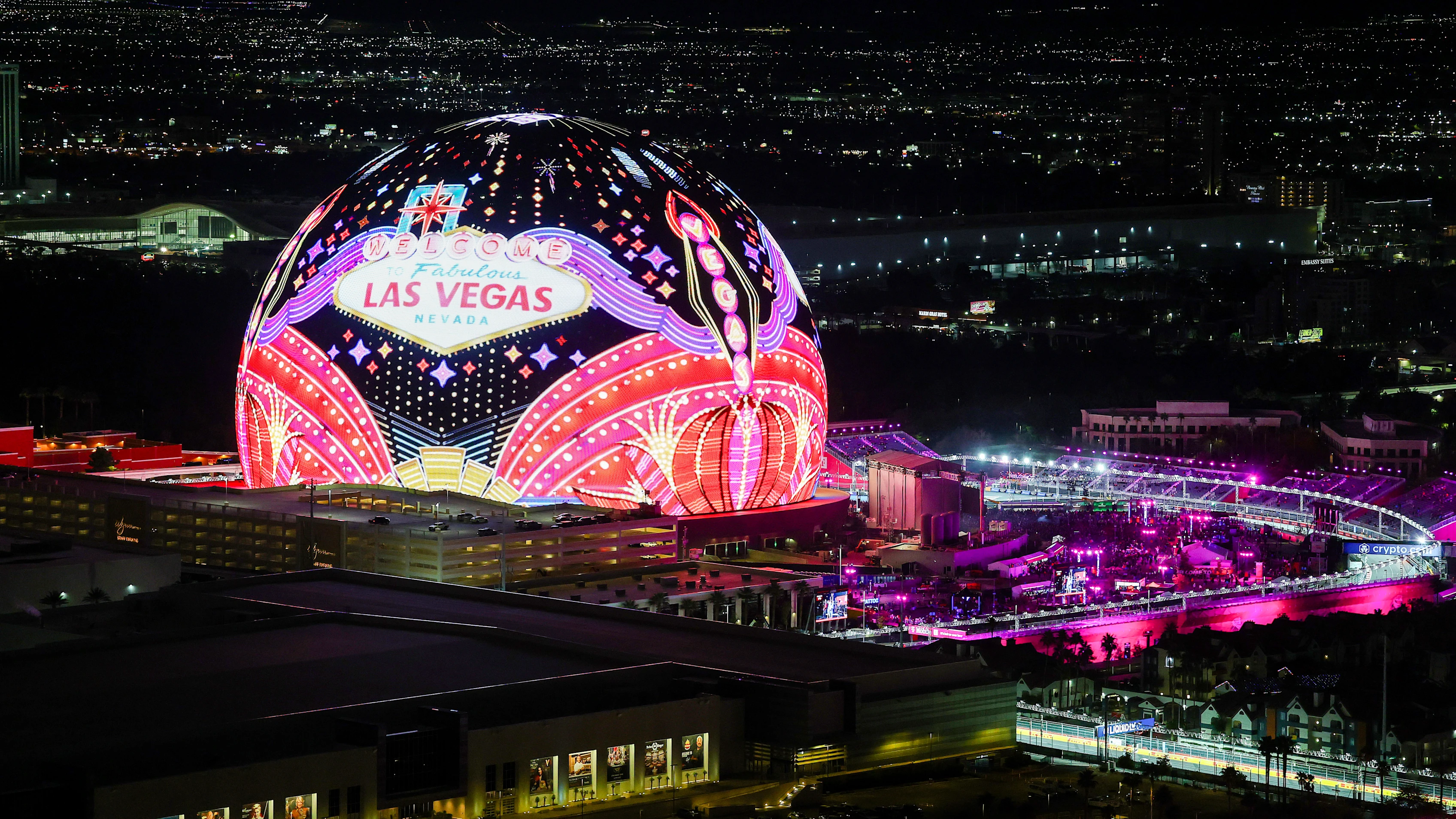LAS VEGAS, NEVADA - NOVEMBER 20: A view towards the Sphere during practice ahead of the F1 Grand