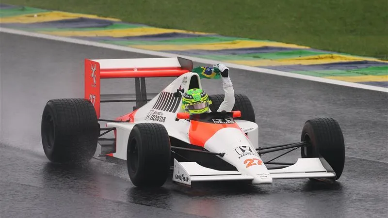 Lewis Hamilton drove Aryton Senna’s 1990 McLaren MP4/5B at Interlagos in 2024. Swipe for more images