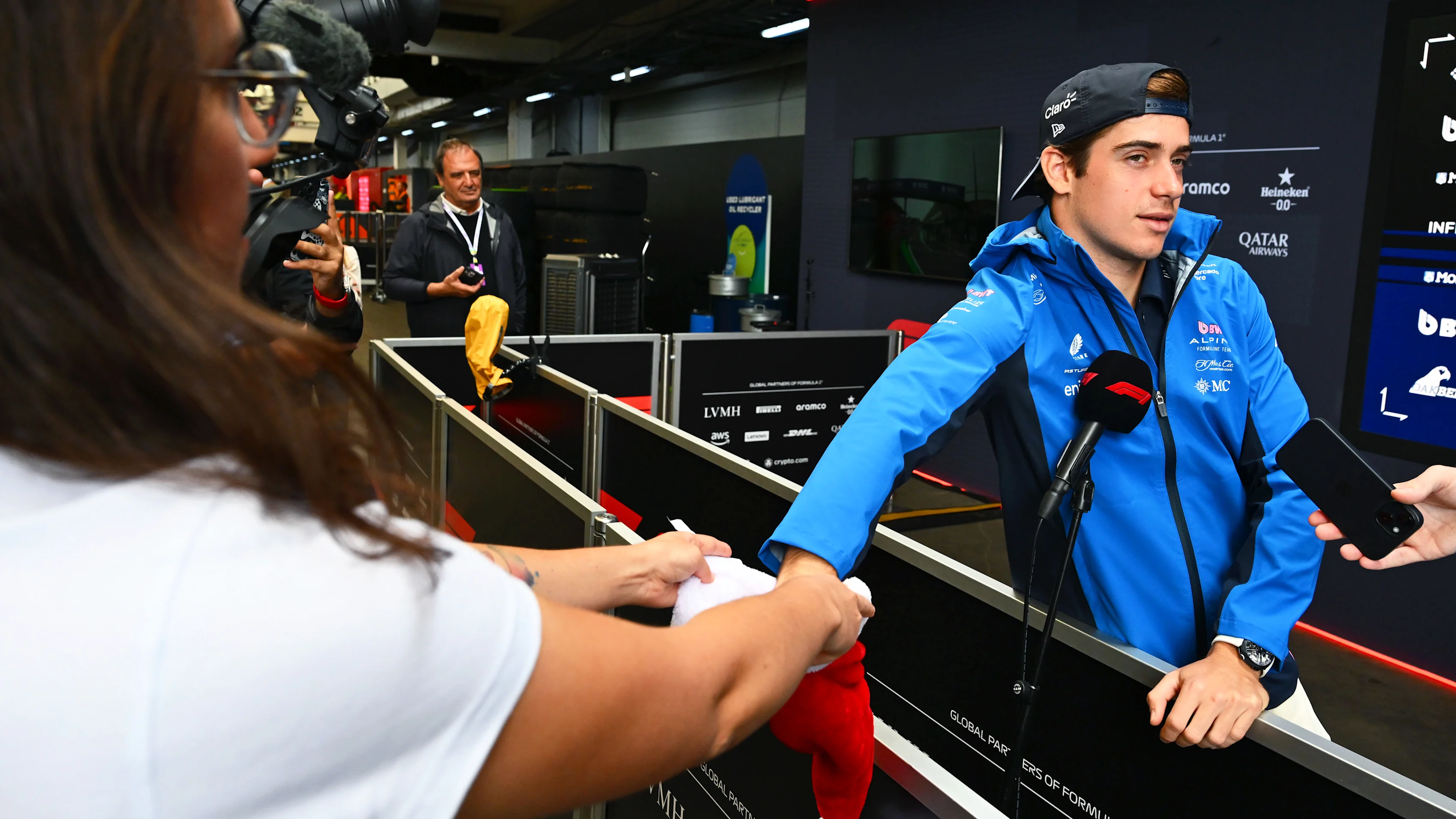 SAO PAULO, BRAZIL - NOVEMBER 06: Franco Colapinto of Argentina and Alpine F1 draws a name out of a