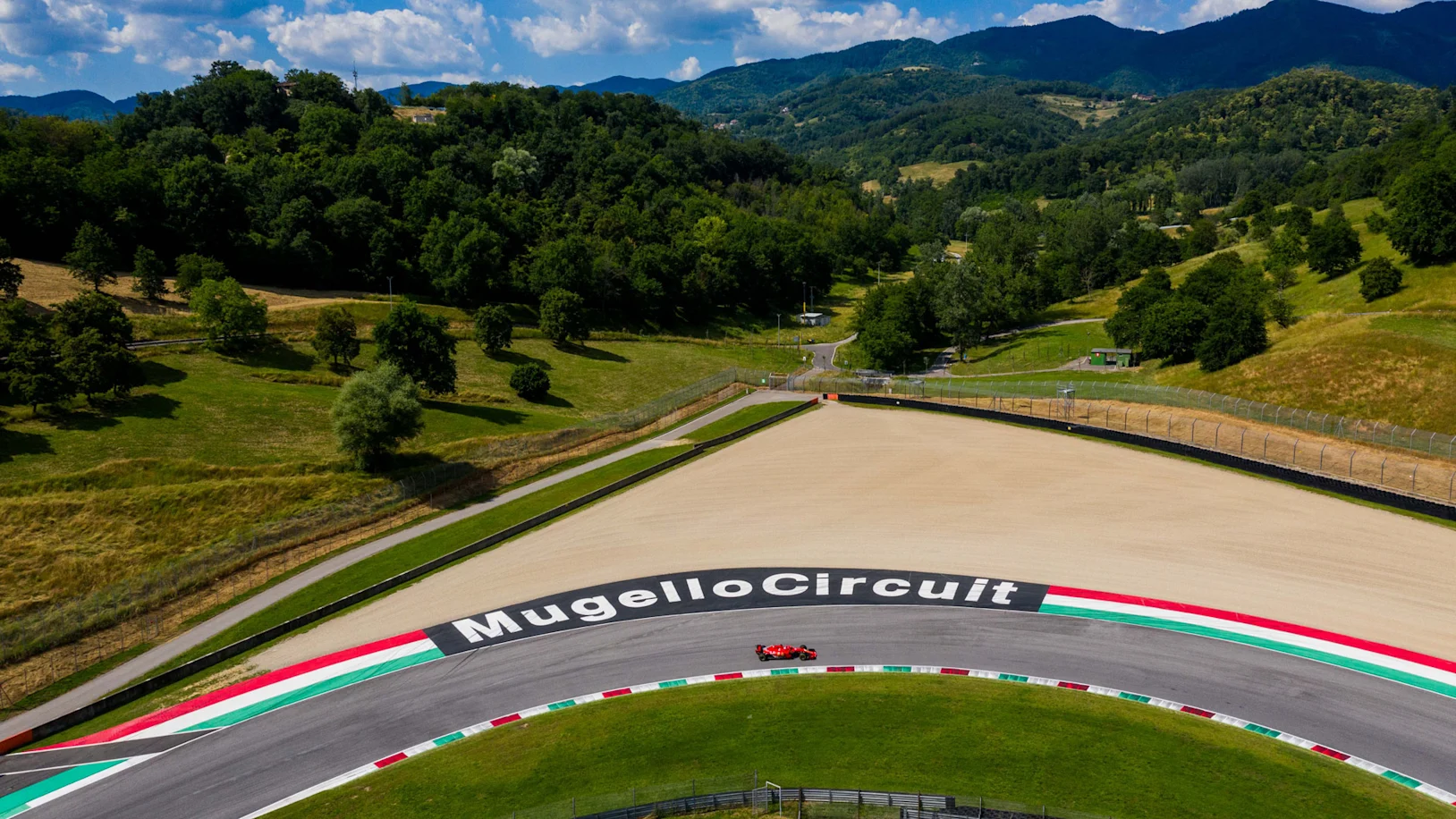 200058-f1-charles-leclerc-mugello.jpg