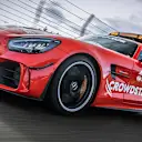 Neues Design für Mercedes-AMG Official FIA F1 Safety Car™ und Medical Car™ / Mercedes-AMG GT R
