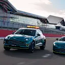 Aston-Martin-VantageDBXOfficial-Safety-and-Medical-cars-of-Formula-One02.jpg