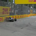 FP1: Bottas is first to brush the Singapore walls