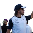 Fernando Alonso (ESP) McLaren on the drivers parade at Formula One World Championship, Rd19, Abu Dhabi Grand Prix, Race, Yas Marina Circuit, Abu Dhabi, UAE, Sunday 29 November 2015. © Sutton Motorsport Images
