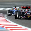 Max Verstappen (NDL) Scuderia Toro Rosso STR10 at Formula One World Championship, Rd4, Bahrain Grand Prix Qualifying, Bahrain International Circuit, Sakhir, Bahrain, Saturday 18  April 2015. © Sutton Motorsport Images
