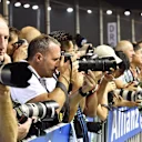 Photographers at Formula One World Championship, Rd13, Singapore Grand Prix, Qualifying, Marina Bay Street Circuit, Singapore, Saturday 19  September 2015. © Sutton Motorsport Images