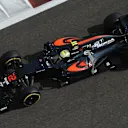 Jenson Button (GBR) McLaren MP4-31 at Formula One World Championship, Rd21, Abu Dhabi Grand Prix, Practice, Yas Marina Circuit, Abu Dhabi, UAE, Friday 25 November 2016. © Sutton Images
