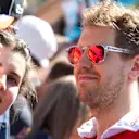 Sebastian Vettel (GER) Ferrari poses for a selfie with the fans at Formula One World Championship, Rd1, Australian Grand Prix, Preparations, Albert Park, Melbourne, Australia, Thursday 17 March 2016. © Sutton Motorsport Images