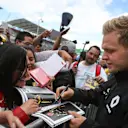 Kevin Magnussen (DEN) Renault Sport F1 Team signs autographs for the fans at Formula One World Championship, Rd19, Mexican Grand Prix, Preparations, Circuit Hermanos Rodriguez, Mexico City, Mexico, Thursday 27 October 2016. © Sutton Images
