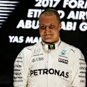Race winner Valtteri Bottas (FIN) Mercedes AMG F1 celebrates on the podium at Formula One World Championship, Rd20, Abu Dhabi Grand Prix, Race, Yas Marina Circuit, Abu Dhabi, UAE, Sunday 26 November 2017. © Manuel Goria/Sutton Images