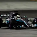 Lewis Hamilton (GBR) Mercedes-Benz F1 W08 Hybrid at Formula One World Championship, Rd14, Singapore Grand Prix, Qualifying, Marina Bay Street Circuit, Singapore, Saturday 16 September 2017. © Sutton Images