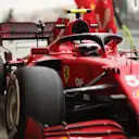 Sainz prepares to take on the sandstorm