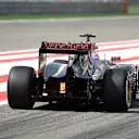 Pastor Maldonado (VEN) Lotus E22. Formula One World Championship, Rd3, Bahrain Grand Prix, Practice, Bahrain International Circuit, Sakhir, Bahrain, Friday, 4 April 2014. © Sutton Images