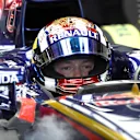 Daniil Kvyat (RUS) Scuderia Toro Rosso STR9. Formula One World Championship, Rd16, Russian Grand Prix, Qualifying, Sochi Autodrom, Sochi, Krasnodar Krai, Russia, Saturday, 11 October 2014 © Sutton Images. No reproduction without permission