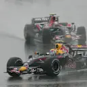 Mark Webber (AUS) Red Bull Racing RB3 leads Sebastian Vettel (GER) Scuderia Toro Rosso STR02.
Formula One World Championship, Rd15, Japanese Grand Prix, Race Day, Fuji Speedway, Fuji, Japan, Sunday 30 September 2007.
 © © Sutton Motorsport Images