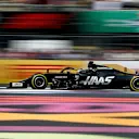 The VF-19 also lost its Rich Energy logo from the Singapore GP onwards after the team parted company with its main sponsor mid-season, though the black and gold colour scheme remained.