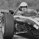 The T86 first raced in 1967 but was revised for the following year. The evolutions did not bring success to the struggling squad
