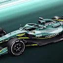 6762_LS_AM_F1_ST_001_04a_w4_F_RGB_LYRD_AML