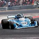 The JS5 without the towering air scoop, after they were banned