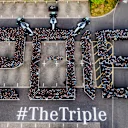 Mercedes' staff celebrate their 2016 constructors' championship triumph ©  Mercedes-Benz Grand Prix Ltd.