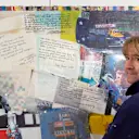 Mark Dickens (GBR) Artist with the Nelson Piquet World Champions in Art depiction © Sutton Motorsport Images