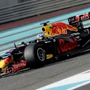 Daniel Ricciardo, Red Bull, during Pirelli 2017 tyre testing in Abu Dhabi © Foto Studio Colombo