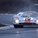 Pedro Rodriguez's victory at the wheel of a Porsche 917 at Brands Hatch in 1970 is considered one of the best wet-weather drivers of all time. © LAT Photographic