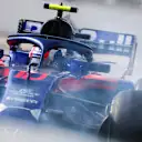 SOCHI AUTODROM, RUSSIAN FEDERATION - SEPTEMBER 30: Pierre Gasly, Scuderia Toro Rosso STR13 spins during the Russian GP at Sochi Autodrom on September 30, 2018 in Sochi Autodrom, Russian Federation. (Photo by Andy Hone / LAT Images)