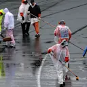Marshals sweep water off of the track.
Formula One World Championship, Rd1, Australian Grand Prix, Qualifying, Albert Park, Melbourne, Australia, Saturday 16 March 2013. © Sutton Motorsport Images