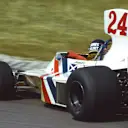 The original… Hunt’s charmingly simple helmet design first caught people’s attention popping out of a stark white Hesketh, as the foppish British driver indulged in a spot of giant-slaying for the underfunded British team. Hunt went on to become the 1976 Formula 1 world champion with McLaren.