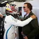 CIRCUIT OF THE AMERICAS, UNITED STATES OF AMERICA - OCTOBER 20: Lewis Hamilton, Mercedes AMG F1, meets Actor Matthew McConaughey during the United States GP at Circuit of the Americas on October 20, 2018 in Circuit of the Americas, United States of America. (Photo by Steve Etherington / LAT Images)