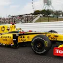 Robert Kubica (POL) Renault R30. Japanese Grand Prix, Practice Day, Suzuka, Japan, Friday 8 October 2010. © Sutton Motorsport Images
