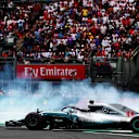 AUTODROMO HERMANOS RODRIGUEZ, MEXICO - OCTOBER 28: Lewis Hamilton, Mercedes AMG F1 W09 EQ Power+, performs a doughnut as he celebrates winning his fifth World Championship during the Mexican GP at Autodromo Hermanos Rodriguez on October 28, 2018 in Autodromo Hermanos Rodriguez, Mexico. (Photo by Steven Tee / LAT Images)