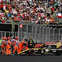AUTODROMO HERMANOS RODRIGUEZ, MEXICO - OCTOBER 28: Carlos Sainz Jr, Renault Sport F1 Team R.S. 18 retires during the Mexican GP at Autodromo Hermanos Rodriguez on October 28, 2018 in Autodromo Hermanos Rodriguez, Mexico. (Photo by Jerry Andre / Sutton Images)