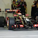 Pastor Maldonado (VEN) Lotus E22. Formula One Testing, Day Two, Bahrain International Circuit, Sakhir, Bahrain, Friday, 28 February 2014 © Sutton Images. No reproduction without permission