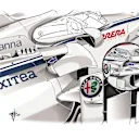 The blue arrow indicates the revised bodywork extension. © Giorgio Piola