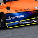 … McLaren's old floor, with a pronounced Z shape and fewer vanes