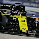 Nico Hulkenberg (GER) Renault F1 Team RS19.
21.09.2019. Formula 1 World Championship, Rd 15, Singapore Grand Prix, Marina Bay Street Circuit, Singapore, Qualifying Day.
- www.xpbimages.com, EMail: requests@xpbimages.com - copy of publication required for printed pictures. Every used picture is fee-liable. © Copyright: Moy / XPB Images