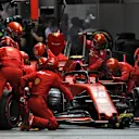 Charles Leclerc (MON) Ferrari SF90 pit stop.22.09.2019. Formula 1 World Championship, Rd 15, Singapore Grand Prix, Marina Bay Street Circuit, Singapore, Race Day.- www.xpbimages.com, EMail: requests@xpbimages.com - copy of publication required for printed pictures. Every used picture is fee-liable. © Copyright: Batchelor / XPB Images22.09.2019. Formula 1 World Championship, Rd 15, Singapore Grand Prix, Marina Bay Street Circuit, Singapore, Race Day.© Copyright: Batchelor / XPB Images