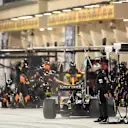 Nico Hulkenberg (GER) Force India VJM08 pit stop at Formula One World Championship, Rd4, Bahrain Grand Prix Race, Bahrain International Circuit, Sakhir, Bahrain, Sunday 19  April 2015. © Sutton Motorsport Images