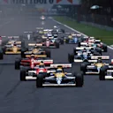 Ricardo Patrese (ITA) Williams FW13B leads into the first corner from the start.
Mexican GP, Mexico City, 24 June 1990 © Sutton Motorsport Images