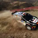Robert Kubica drifting through the stages at the 2015 Rally Mexico in his Ford Fiesta RS WRC