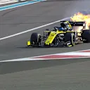 FP1: Daniel Ricciardo suffers spectacular engine failure